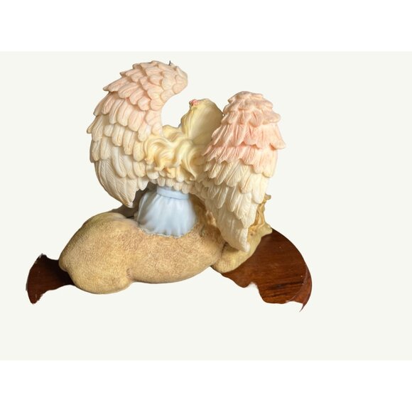 Angel and Lion Figurine With Lamb - Hand-Painted Resin Statue On Wood Base - Picture 4 of 12